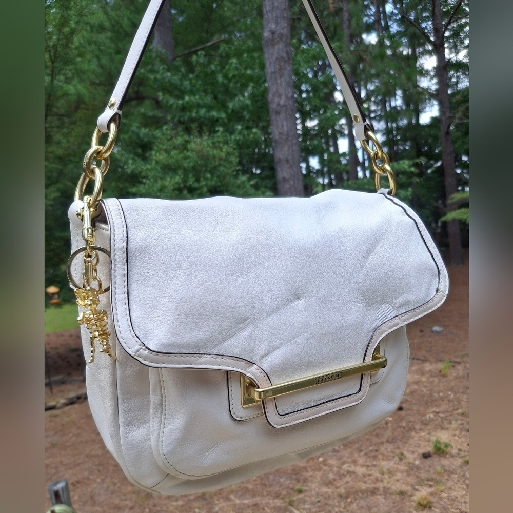 Coach White and Gold Shoulder Bag with Chain Strap